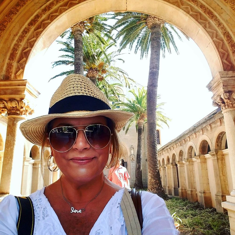 Meet your Posher, Lisa